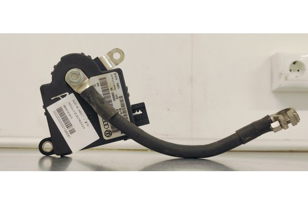 Recambio de modulo electronico para audi a8 (4e2) referencia OEM IAM 4E0915181C  