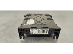 Recambio de caja reles / fusibles para peugeot 208 1.2 i turbo 110 referencia OEM IAM 9819850080  