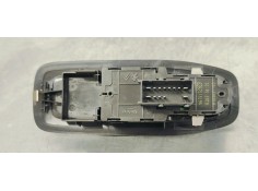 Recambio de mando elevalunas delantero izquierdo para peugeot 208 1.6 hdi 100 fap referencia OEM IAM 96751129ZD  