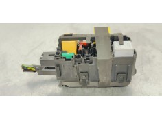 Recambio de caja reles / fusibles para peugeot 208 1.6 hdi 100 fap referencia OEM IAM 9812661980  