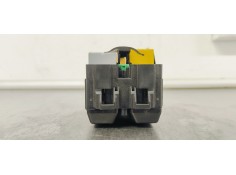 Recambio de caja reles / fusibles para peugeot 208 1.6 hdi 100 fap referencia OEM IAM 9812661980  
