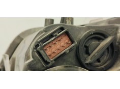 Recambio de faro derecho para opel insignia berlina 2.0cdti 130 fap referencia OEM IAM 13226783  