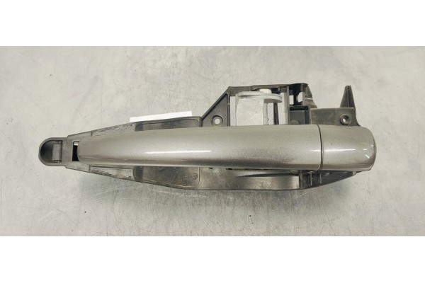 Recambio de maneta exterior trasera izquierda para peugeot 208 1.6 hdi 100 fap referencia OEM IAM 9672961180  
