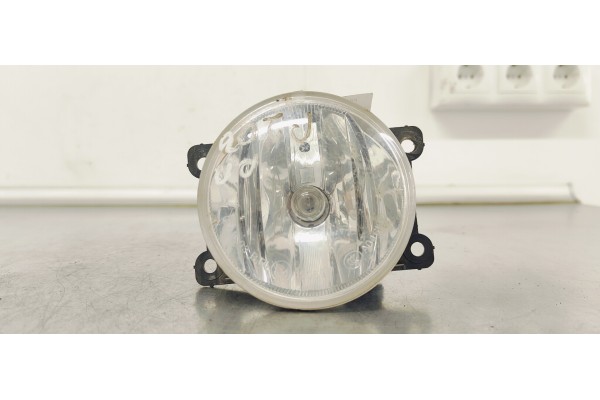 Recambio de faro antiniebla derecho para peugeot 208 1.6 hdi 100 fap referencia OEM IAM 9675450980  