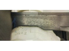 Recambio de faro antiniebla derecho para peugeot 208 1.6 hdi 100 fap referencia OEM IAM 9675450980  