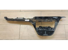 Recambio de rejilla aireadora para peugeot 208 1.6 hdi 100 fap referencia OEM IAM 9672848677  
