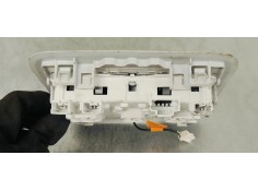 Recambio de luz interior para peugeot 208 1.6 hdi 100 fap referencia OEM IAM 9674441377  