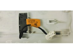 Recambio de luz interior para peugeot 208 1.6 hdi 100 fap referencia OEM IAM 9674441377  