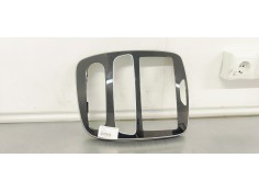 Recambio de moldura para renault clio iv 1.5 dci 75 fap referencia OEM IAM 682605325R  