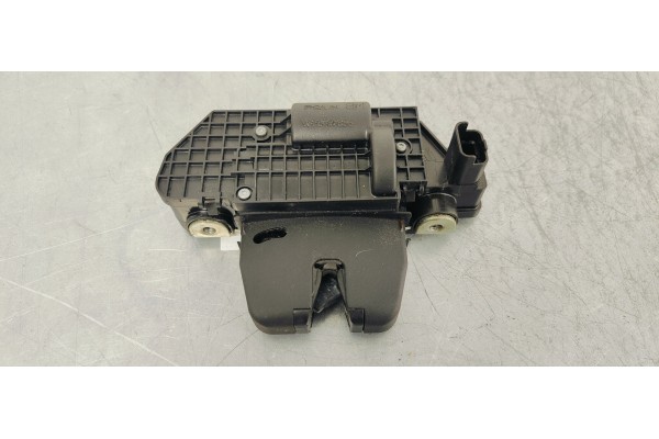Recambio de cerradura maletero / porton para peugeot 208 1.2 referencia OEM IAM 9151487499H  
