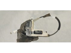 Recambio de cerradura puerta trasera derecha para peugeot 208 1.2 referencia OEM IAM 9812501180  