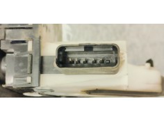 Recambio de cerradura puerta trasera derecha para peugeot 208 1.2 referencia OEM IAM 9812501180  