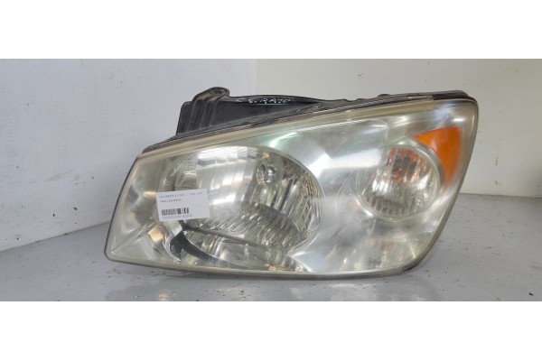 Recambio de faro izquierdo para kia cerato 2.0 cat referencia OEM IAM   