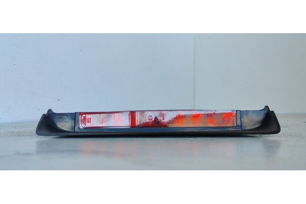 Recambio de luz central de freno para ford ka (ccq) bitono referencia OEM IAM   