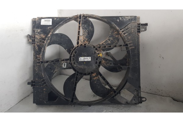 Recambio de electroventilador para renault megane iv berlina 5p megane iv berlina fase 1 referencia OEM IAM 214819674R  