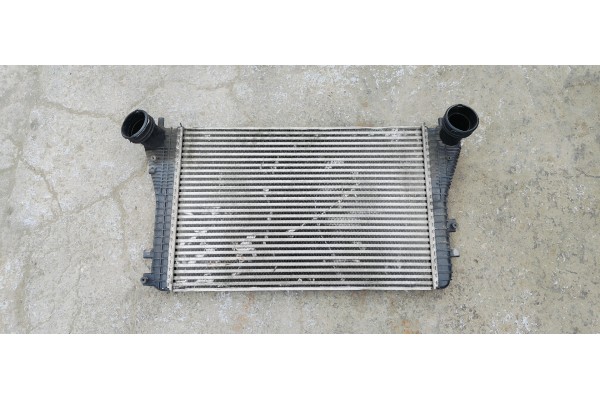 Recambio de intercooler para seat leon (1p1) 2.0 tdi referencia OEM IAM 1K0145803A  