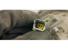 Recambio de compresor aire acondicionado para renault kangoo 1.6 referencia OEM IAM 8200953359  