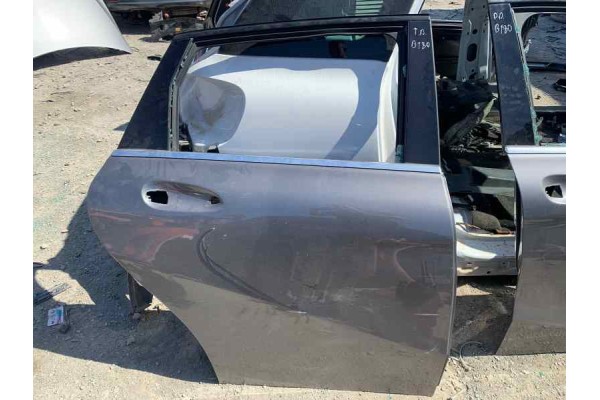 Recambio de puerta trasera derecha para mercedes-benz clase b (w246) 1.8 cdi referencia OEM IAM   