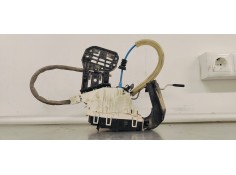 CERRADURA PUERTA TRASERA IZQUIERDA A2047302735 