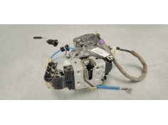 Recambio de cerradura puerta trasera izquierda para mercedes-benz clase b (w246) 1.8 cdi referencia OEM IAM A2047302735  