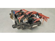Recambio de caja reles / fusibles para bmw x3 (f25) 2.0 d referencia OEM IAM 9210860  