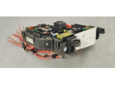 Recambio de caja reles / fusibles para bmw x3 (f25) 2.0 d referencia OEM IAM 9210860  