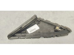 Recambio de moldura para mercedes-benz clase b (w246) 1.8 cdi referencia OEM IAM A2466900887  