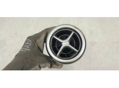 Recambio de rejilla aireadora para mercedes-benz clase b (w246) 1.8 cdi referencia OEM IAM A2468304100  