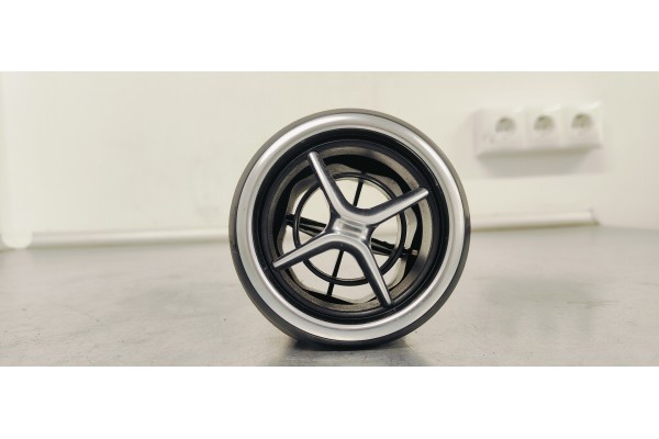 Recambio de rejilla aireadora para mercedes-benz clase b (w246) 1.8 cdi referencia OEM IAM A2468304000  