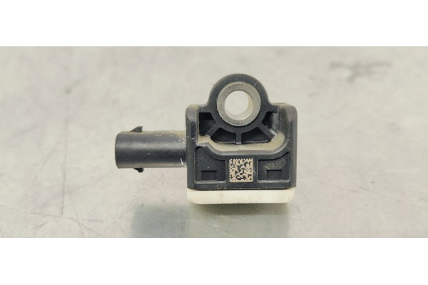 Recambio de sensor para mercedes-benz clase b (w246) 1.8 cdi referencia OEM IAM A1668210151  