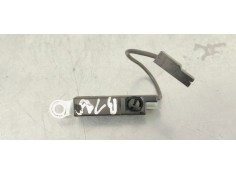 Recambio de antena para mercedes-benz clase b (w246) 1.8 cdi referencia OEM IAM A1668201489  
