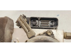 Recambio de abs para chrysler voyager (rg) 2.8crd 150 referencia OEM IAM 04686704AD  