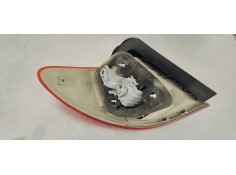 Recambio de piloto trasero derecho para mercedes-benz clase b (w246) 1.8 cdi referencia OEM IAM A2468200664  