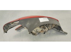 Recambio de piloto trasero derecho para peugeot 208 1.2 referencia OEM IAM 9825601180  