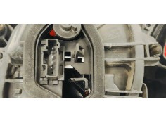 Recambio de piloto trasero izquierdo para peugeot 208 1.2 referencia OEM IAM 9825601280  