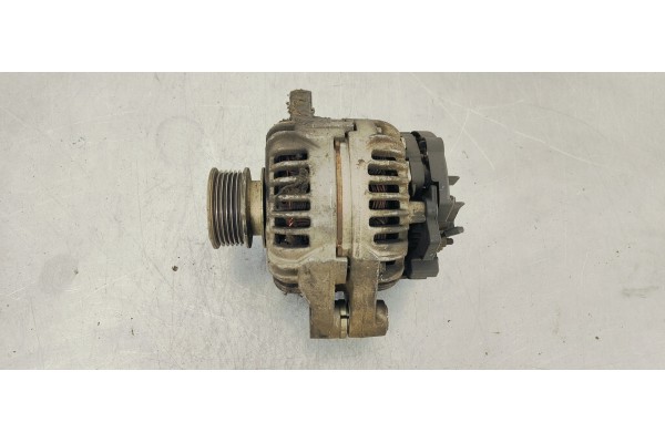 Recambio de alternador para opel zafira b edition ´´111 jahre´´ referencia OEM IAM 93169028  