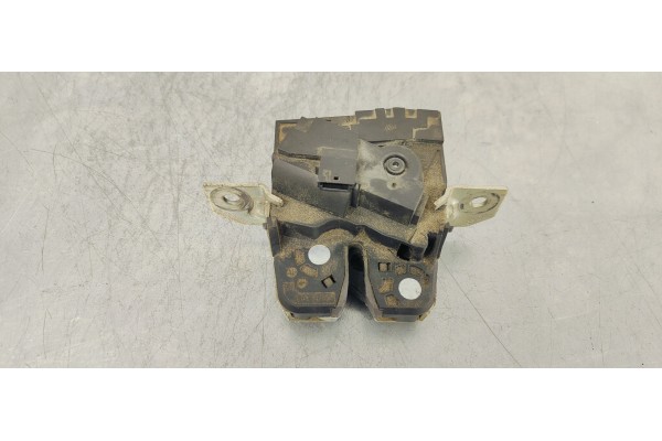 Recambio de cerradura maletero / porton para mercedes-benz clase b (w246) 1.8 cdi referencia OEM IAM A2467400035  