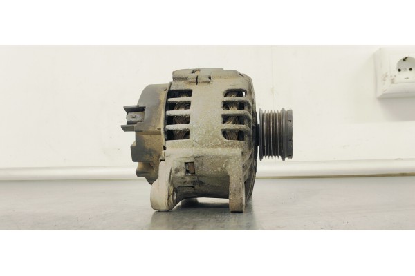 Recambio de alternador para renault laguna ii (bg0) referencia OEM IAM 7711134758  