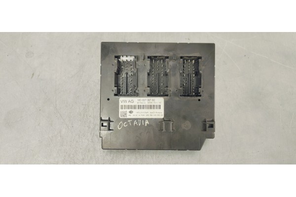 Recambio de caja reles / fusibles para skoda octavia lim. (5e3) like referencia OEM IAM 1K0937087AE  