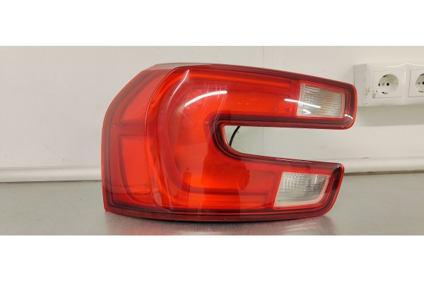 Recambio de piloto trasero izquierdo para citroen c4 grand picasso referencia OEM IAM 9676853980  