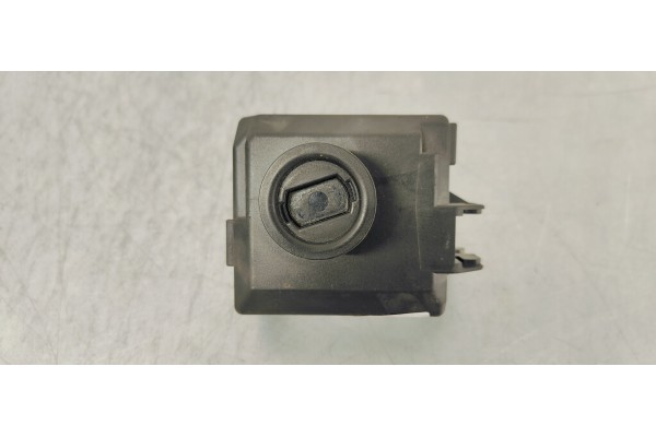 Recambio de conmutador de arranque para mercedes-benz clase b (w246) 1.8 cdi referencia OEM IAM A2469058501  