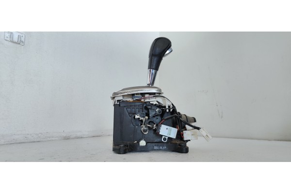 Recambio de palanca cambio para chevrolet captiva 2.0 vcdi ltx referencia OEM IAM   