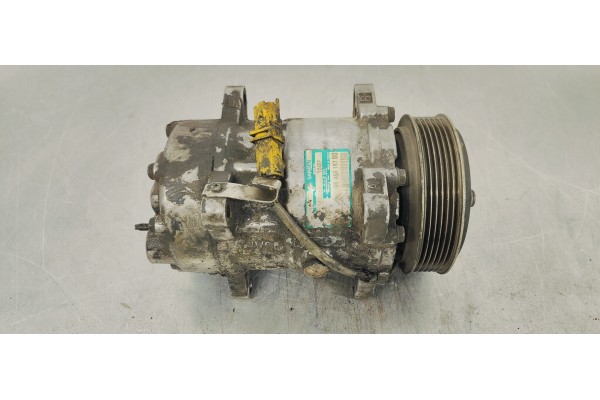 Recambio de compresor aire acondicionado para peugeot partner (s2) combiespace referencia OEM IAM 9646416780  