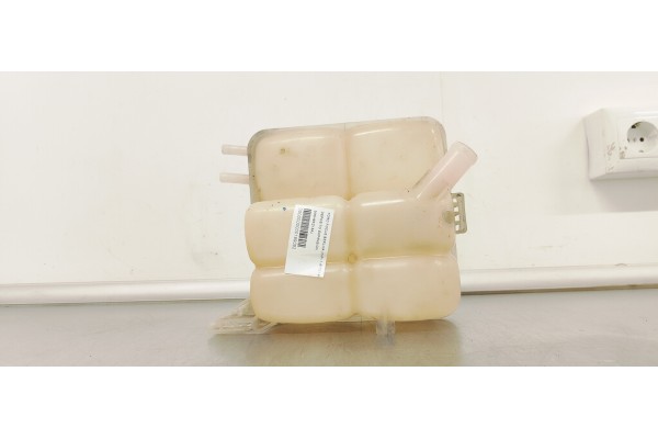 Recambio de deposito expansion para ford focus berlina (cap) 1.6tdci 90 referencia OEM IAM 3M5H8K218AJ  