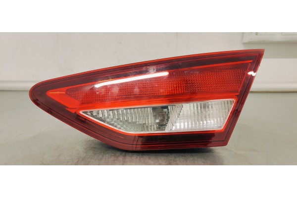 Recambio de piloto trasero derecho interior para seat leon (5f1) 2.0 tdi fr referencia OEM IAM 5F0945094J  