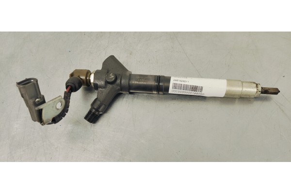 Recambio de inyector para lexus is200 (ds2/is2) 2.2 d 180 [220] fap referencia OEM IAM 2367026011  