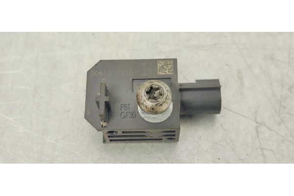 Recambio de sensor para opel astra j lim. berlina fase 1 referencia OEM IAM 13502577  
