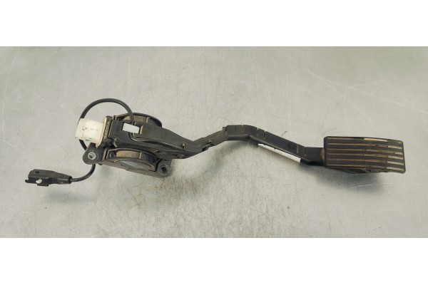 Recambio de pedal acelerador para peugeot 407 st sport referencia OEM IAM 0280755012  