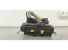 Recambio de caja reles / fusibles para peugeot 407 st sport referencia OEM IAM 9656086180  
