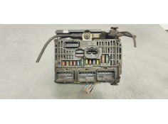 Recambio de caja reles / fusibles para peugeot 407 st sport referencia OEM IAM 9656086180  